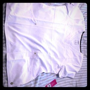 HeartSoul NWT Large White scrub Top